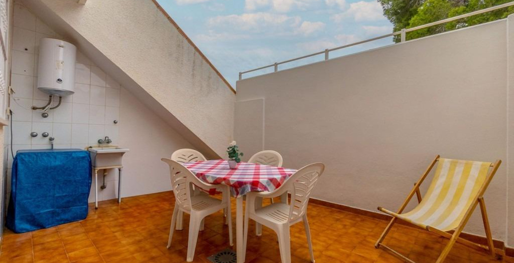 Resale - Apartment / flat - Orihuela Costa - Aguamarina