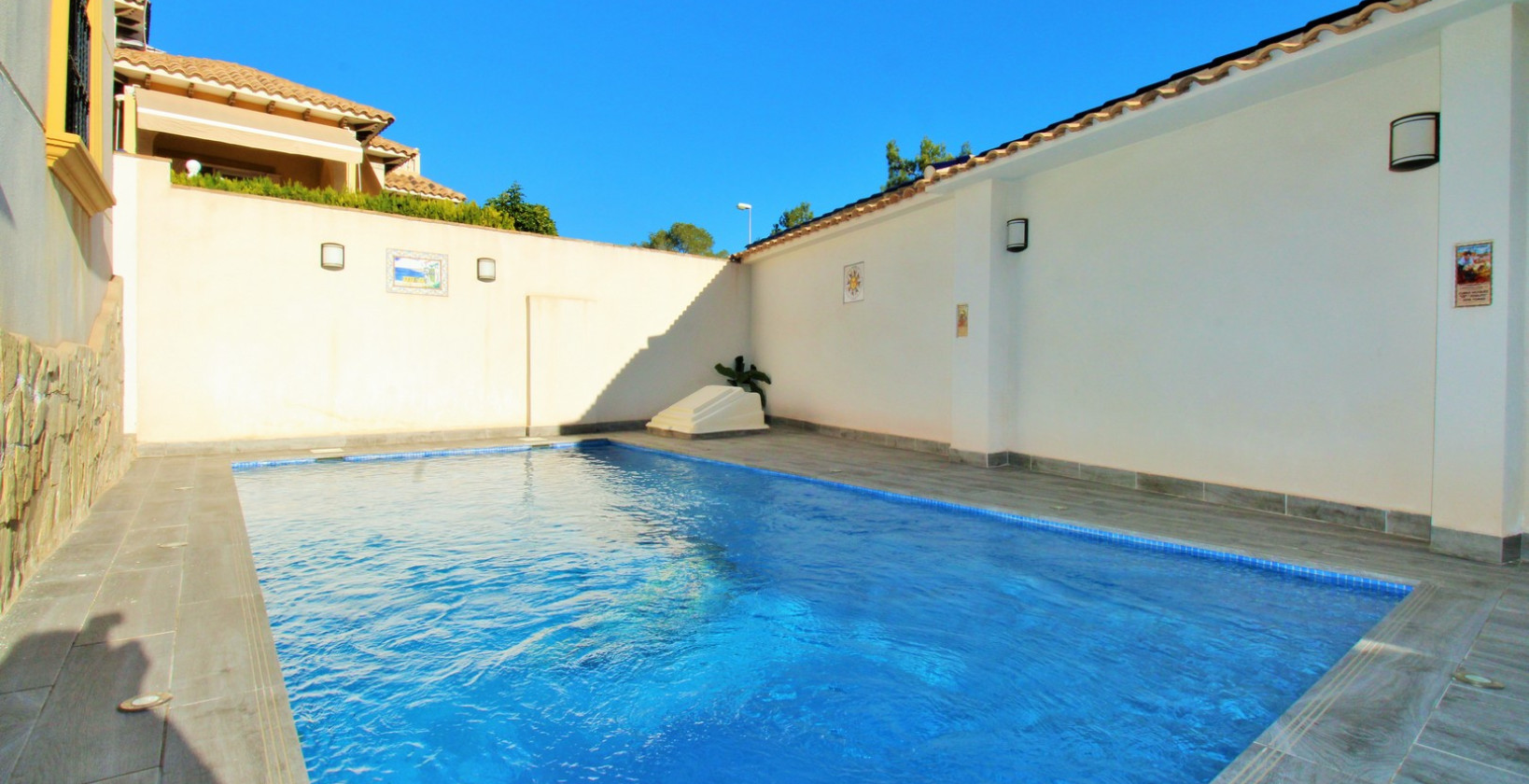 Resale - Villa - Playa Flamenca