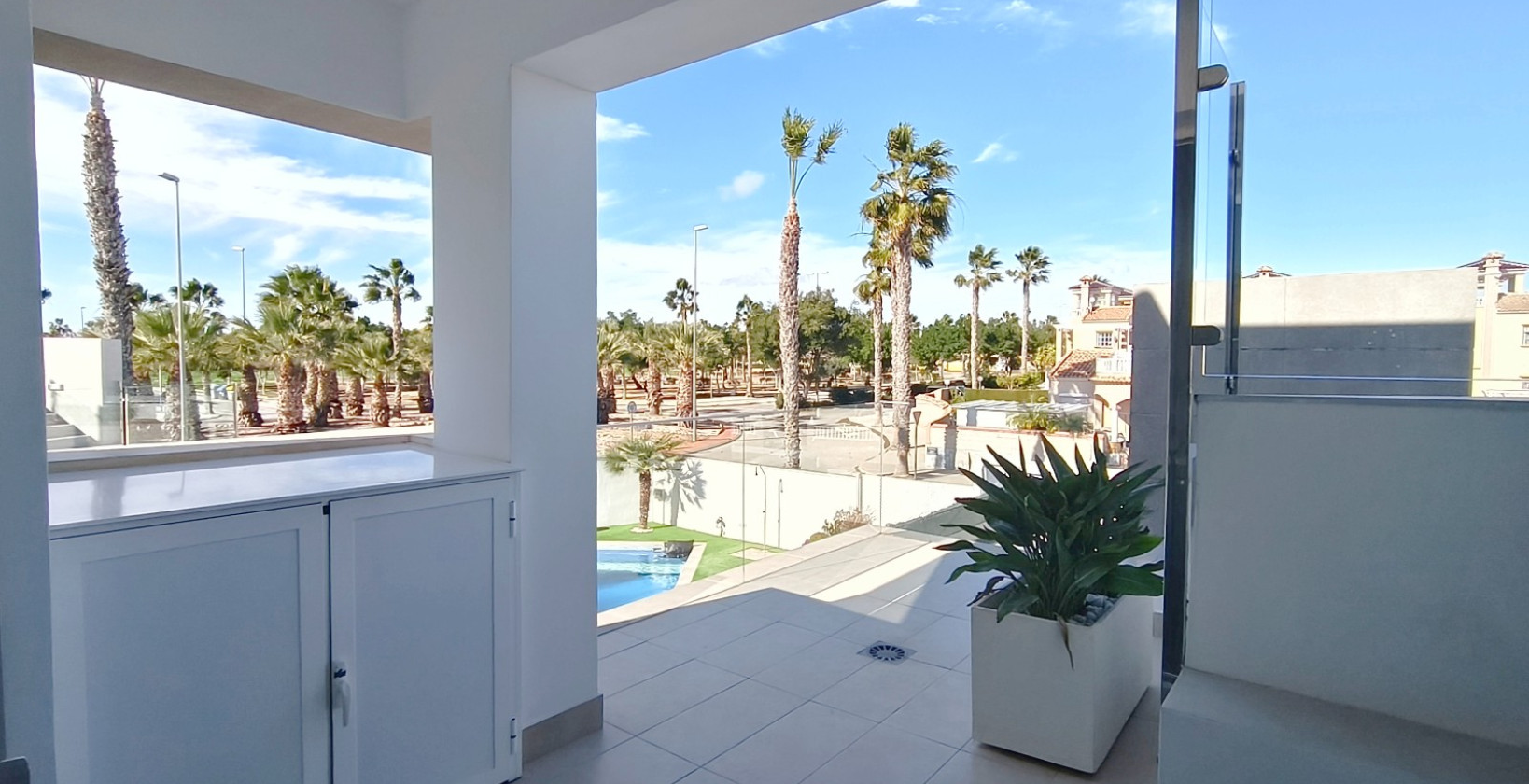 Resale - Villa - Guardamar del Segura - EL RASO