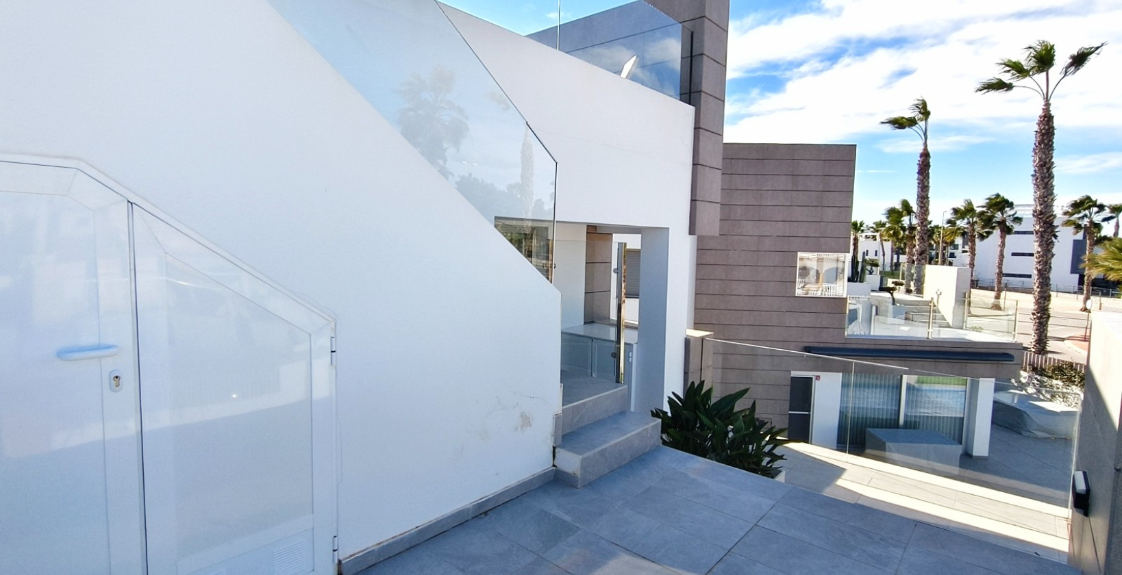 Resale - Villa - Guardamar del Segura - EL RASO