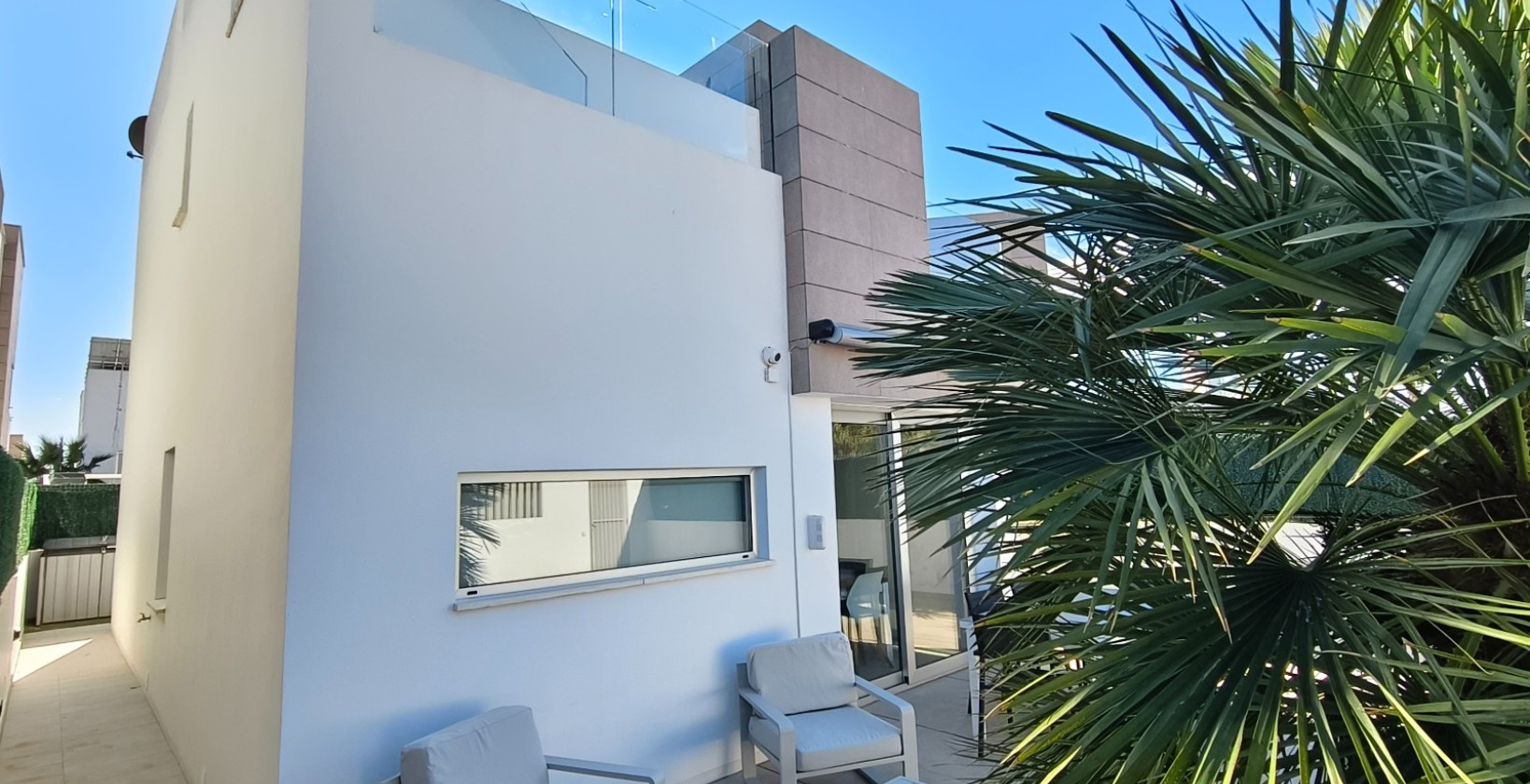 Resale - Villa - Guardamar del Segura - EL RASO