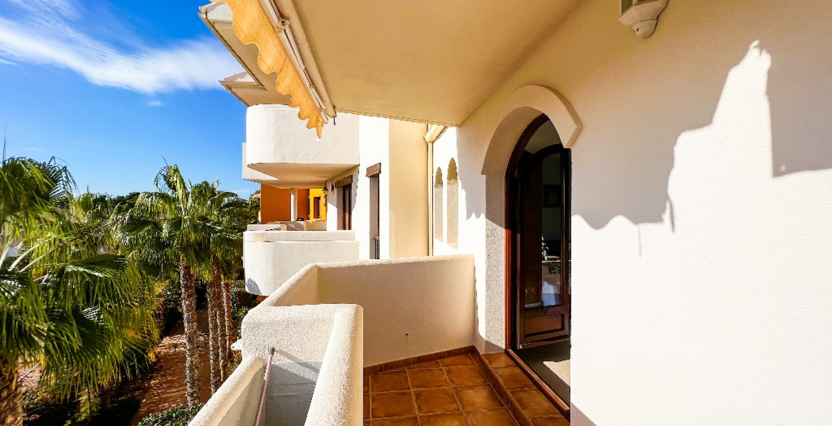 Resale - Apartment / flat - Torrevieja - Punta Prima