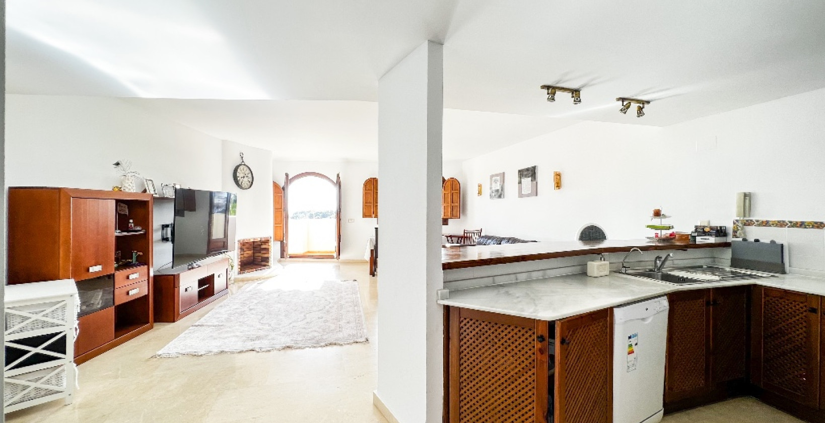 Resale - Apartment / flat - Torrevieja - Punta Prima