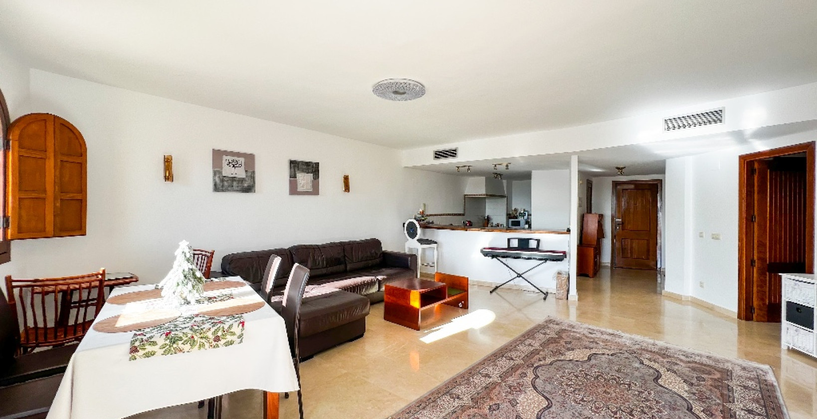 Resale - Apartment / flat - Torrevieja - Punta Prima