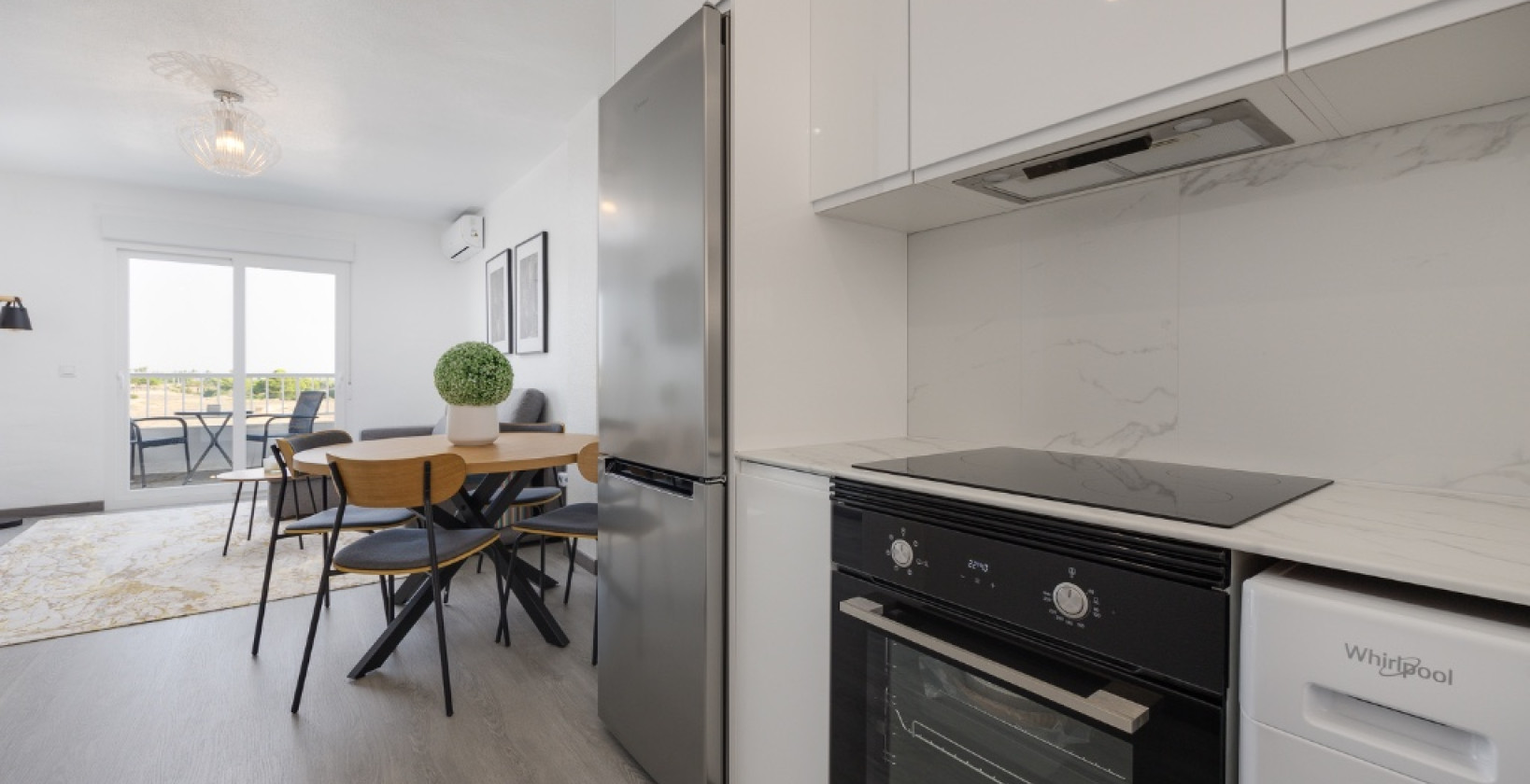 Resale - Apartment / flat - Torrevieja - Punta Prima