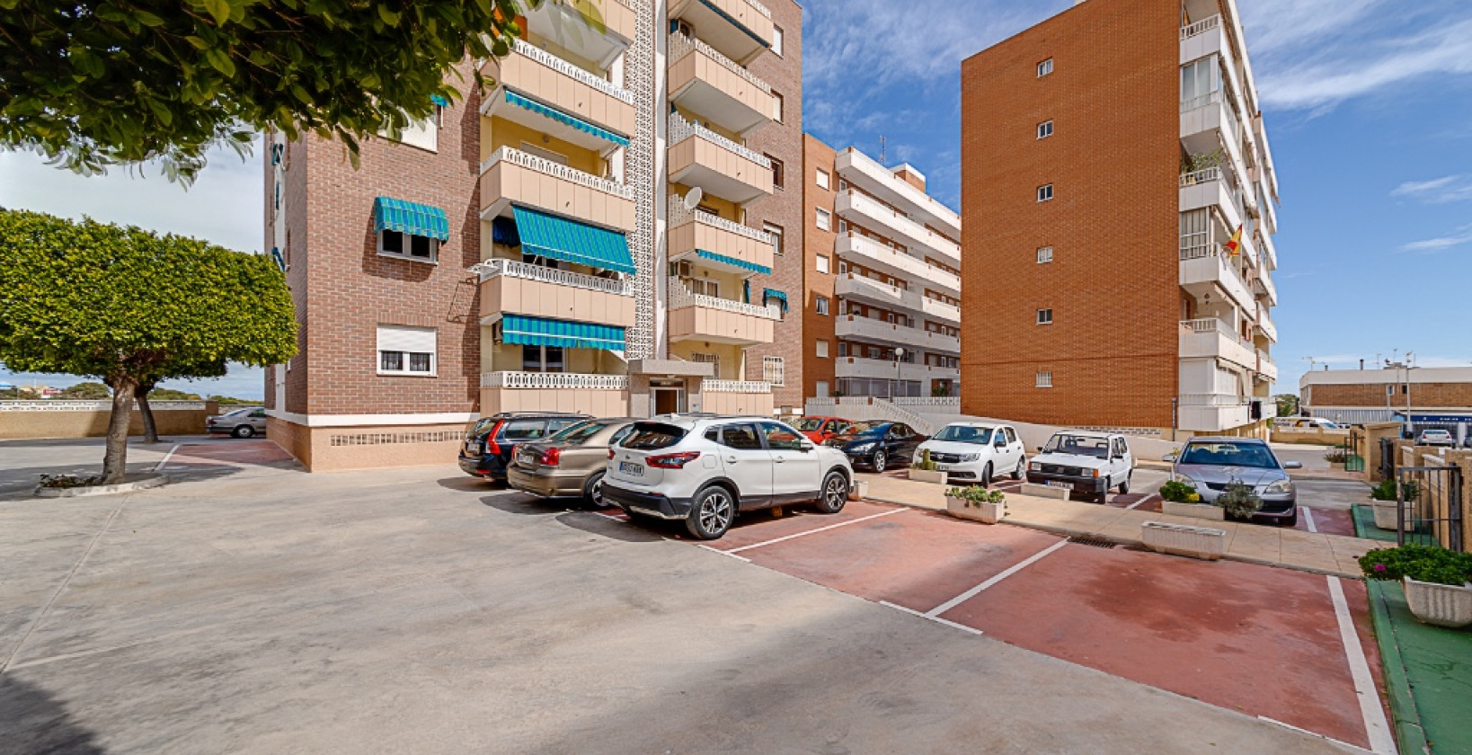 Resale - Apartment / flat - Torrevieja - Punta Prima