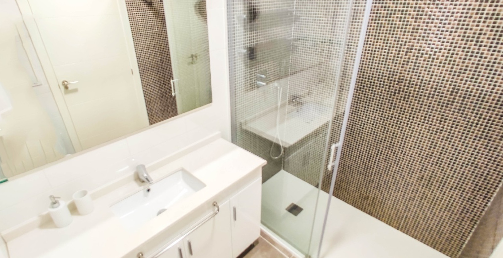 Resale - Apartment / flat - Torrevieja - Punta Prima