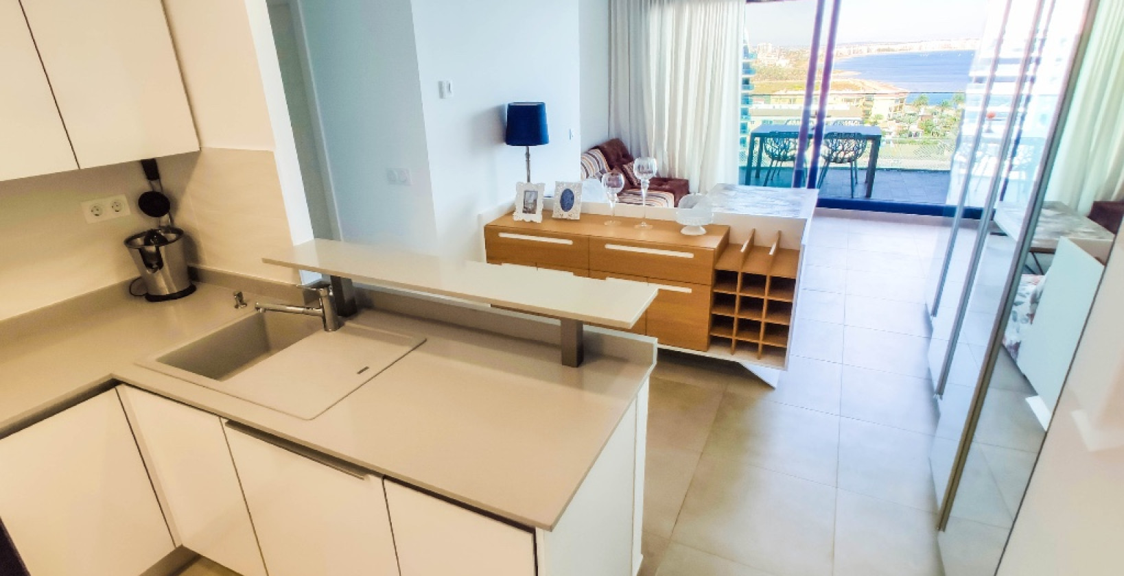 Resale - Apartment / flat - Torrevieja - Punta Prima
