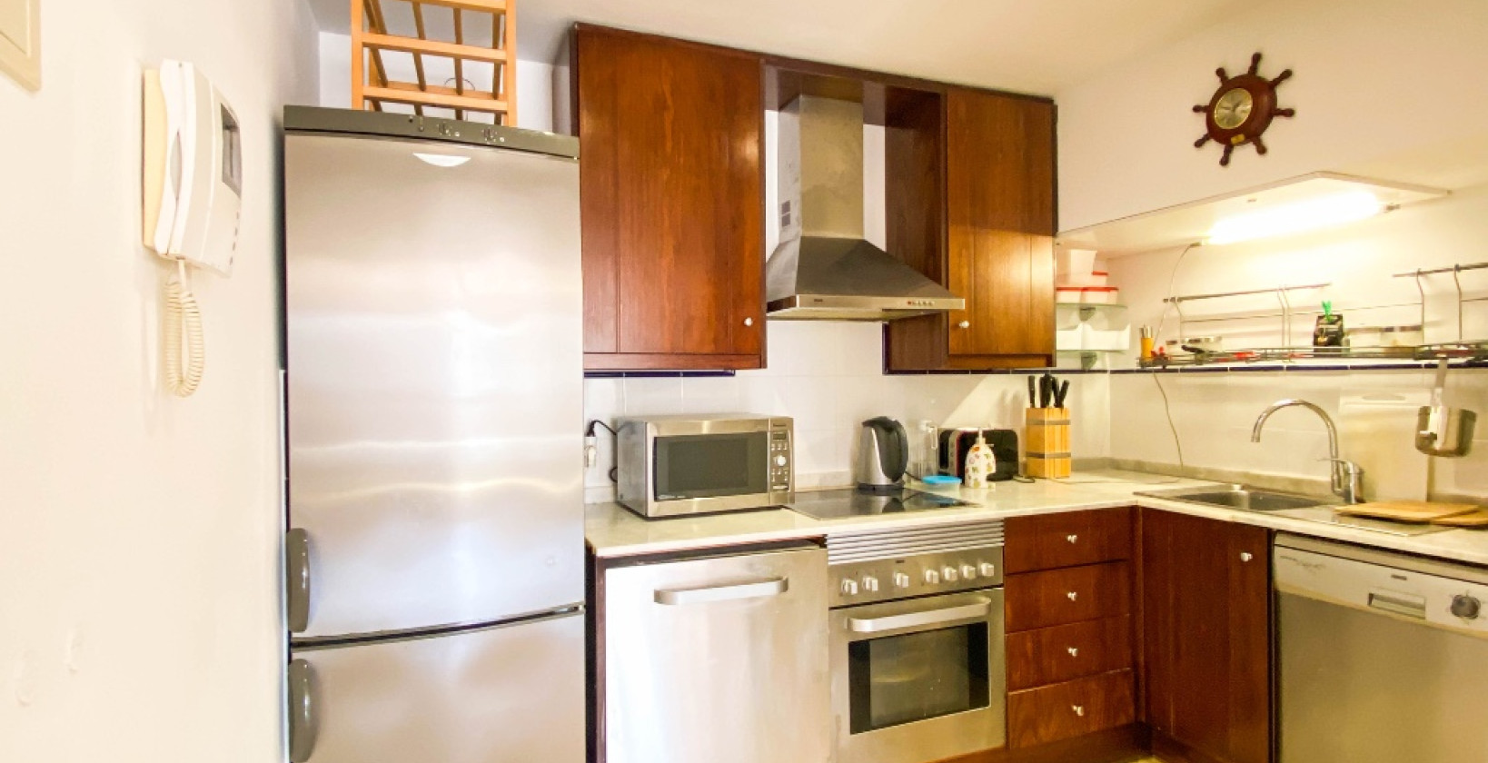 Resale - Apartment / flat - Torrevieja - Punta Prima