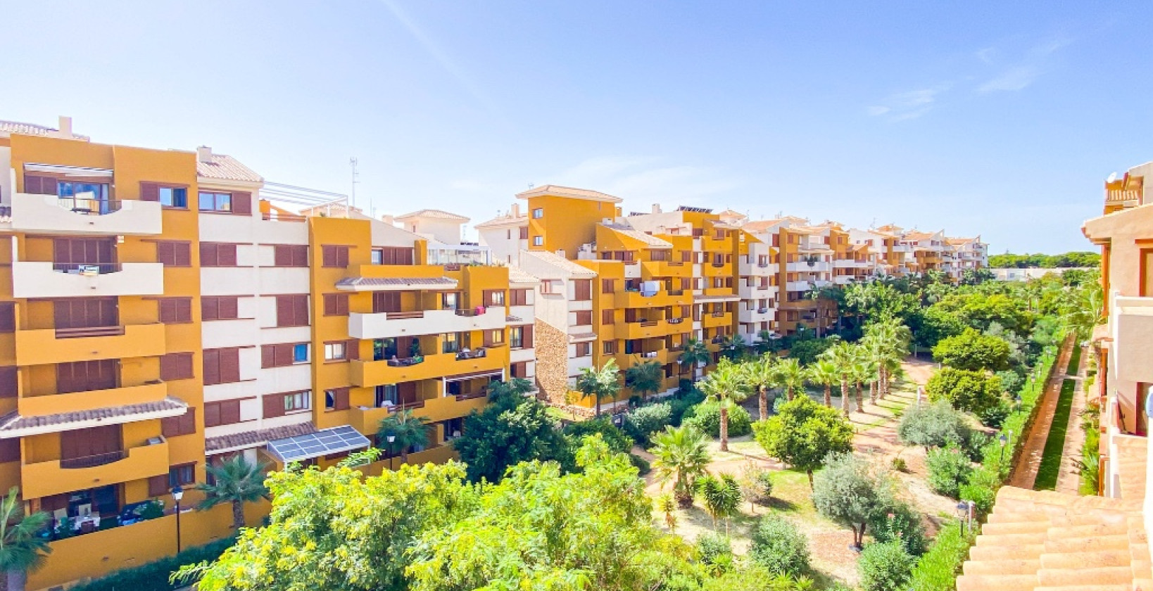 Resale - Apartment / flat - Torrevieja - Punta Prima