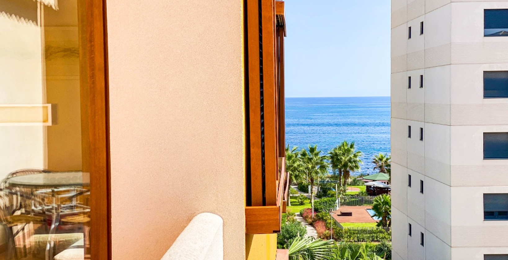 Resale - Apartment / flat - Torrevieja - Punta Prima