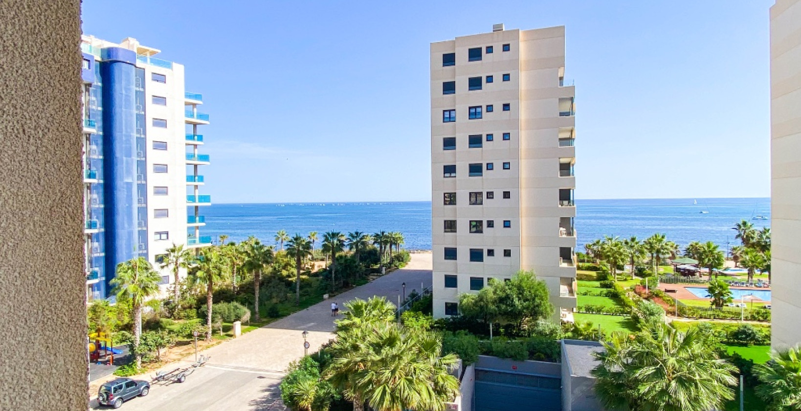 Resale - Apartment / flat - Torrevieja - Punta Prima