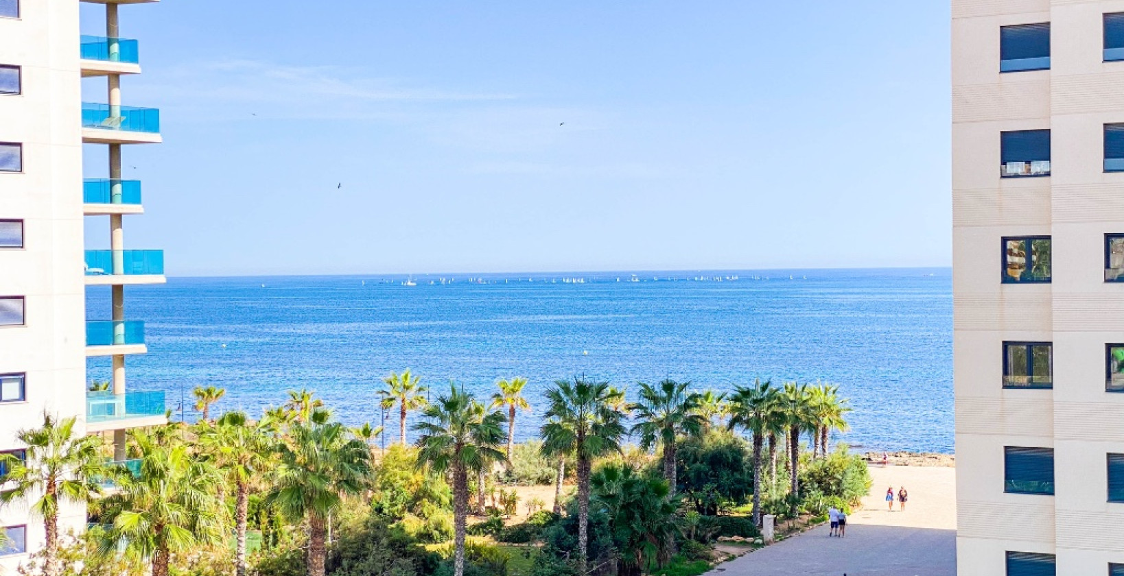 Resale - Apartment / flat - Torrevieja - Punta Prima
