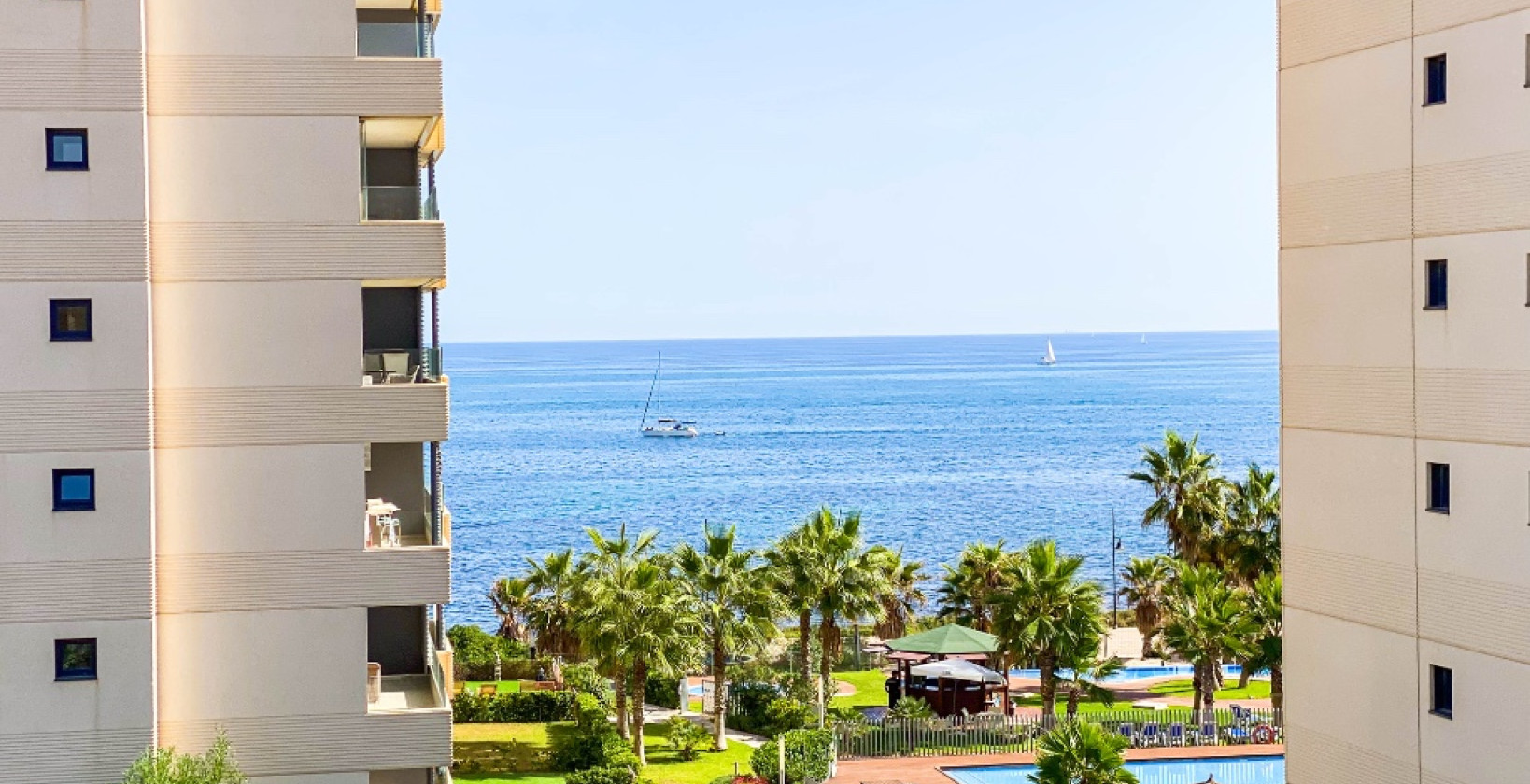 Resale - Apartment / flat - Torrevieja - Punta Prima
