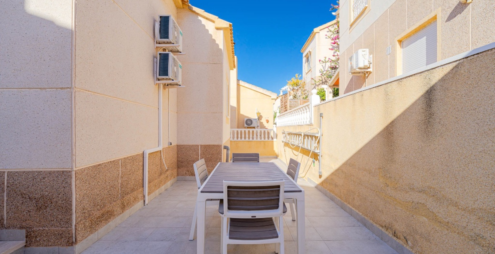 Resale - Villa - Orihuela Costa - Los Altos