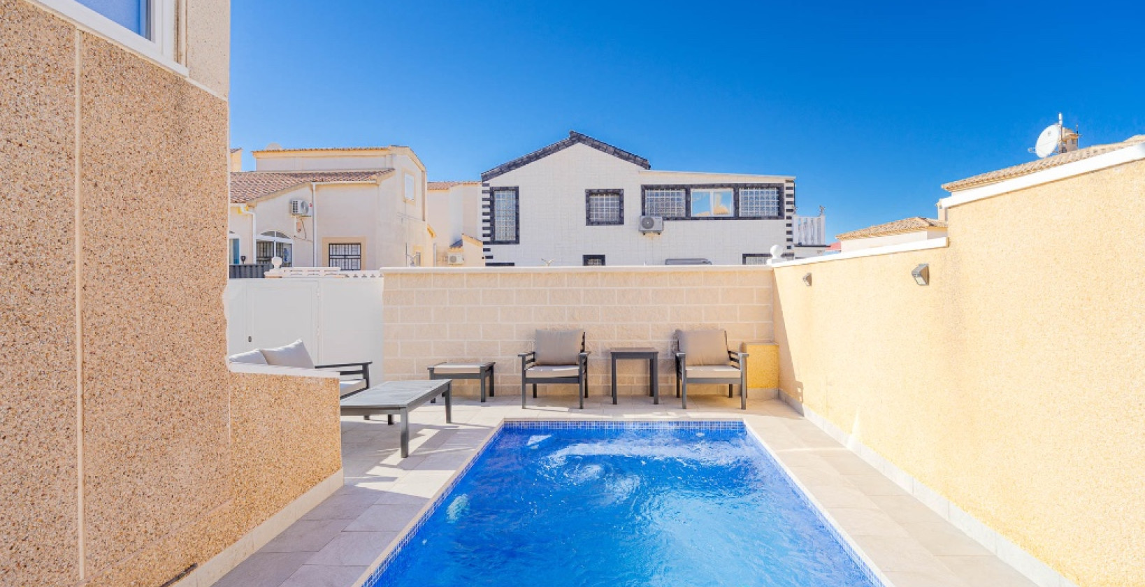 Resale - Villa - Orihuela Costa - Los Altos