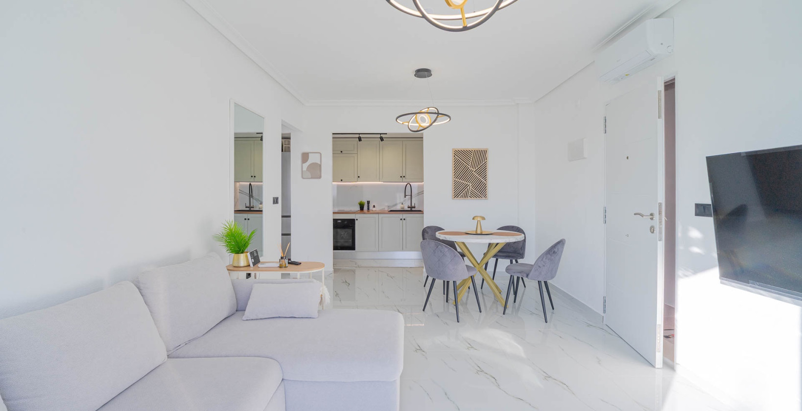 Resale - Apartment / flat - Orihuela Costa - Playa Flamenca