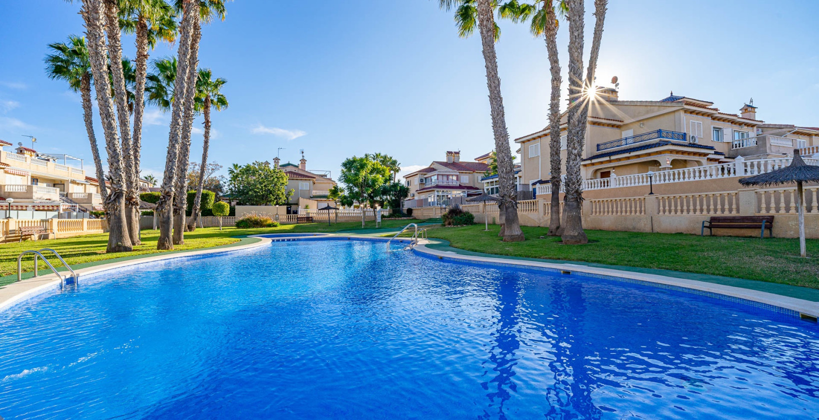 Resale - Apartment / flat - Orihuela Costa - Playa Flamenca