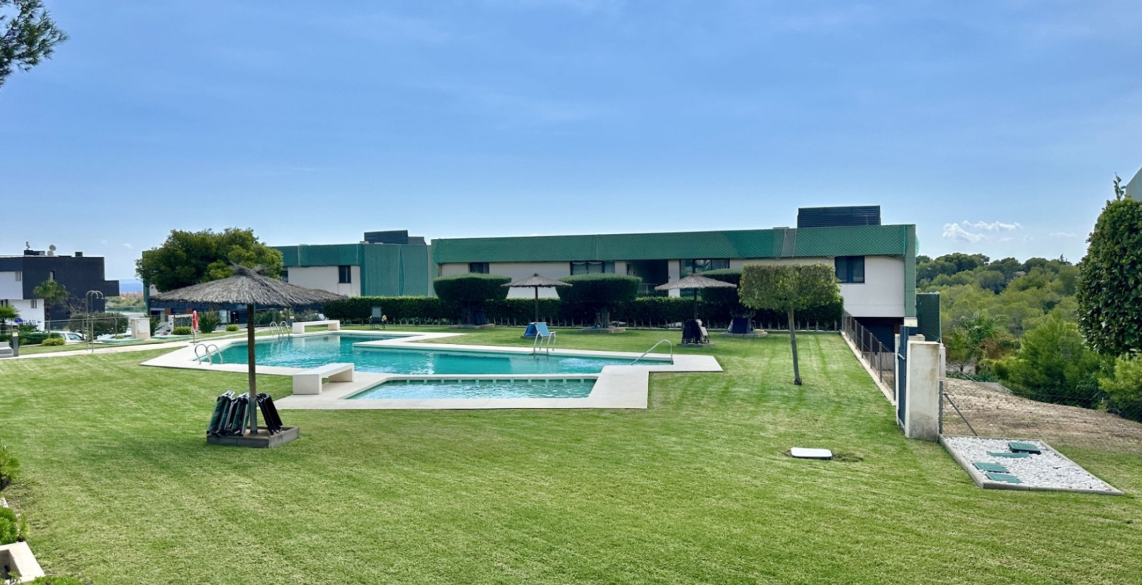 Resale - Apartment / flat - Orihuela Costa - Villamartín