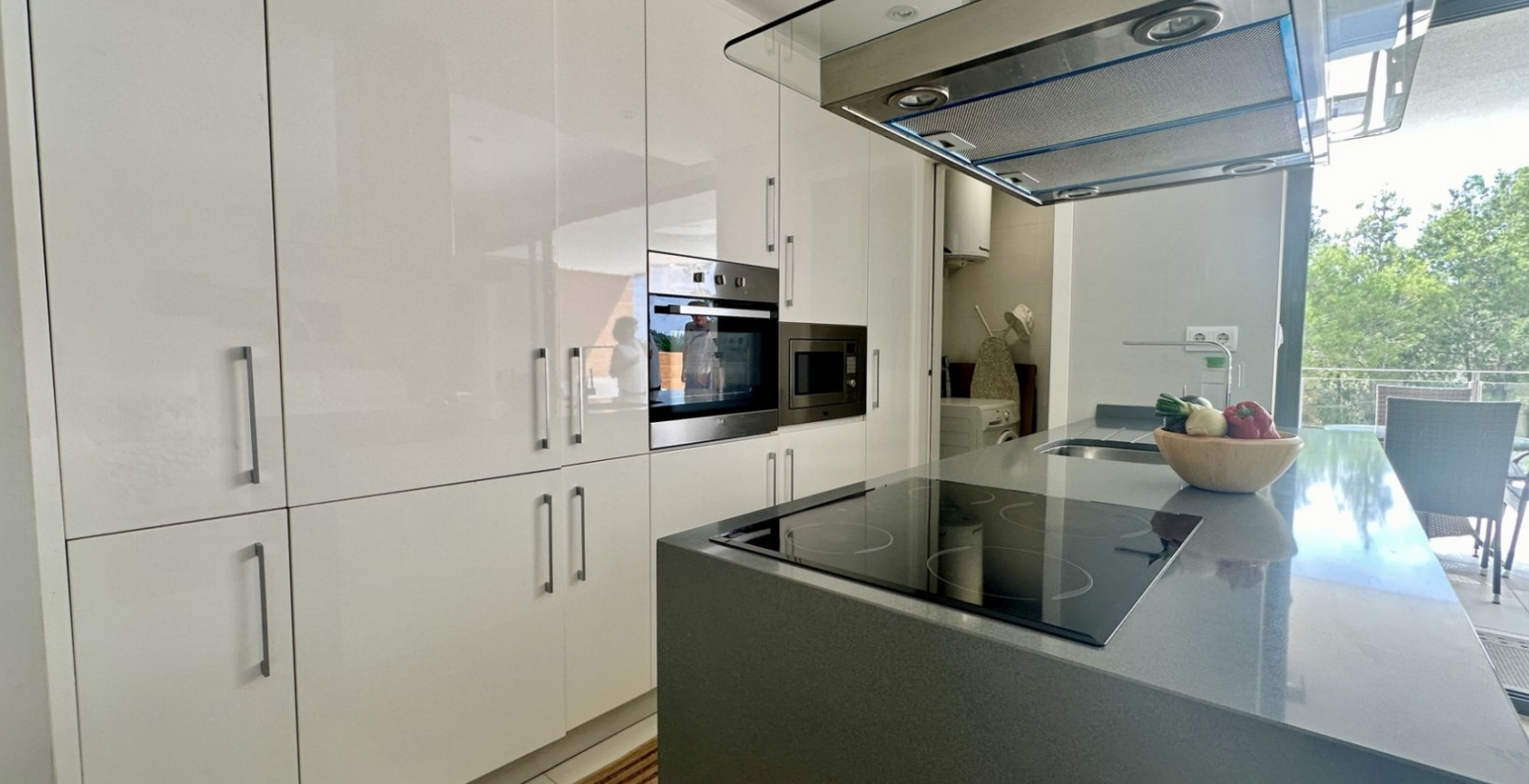 Resale - Apartment / flat - Orihuela Costa - Villamartín