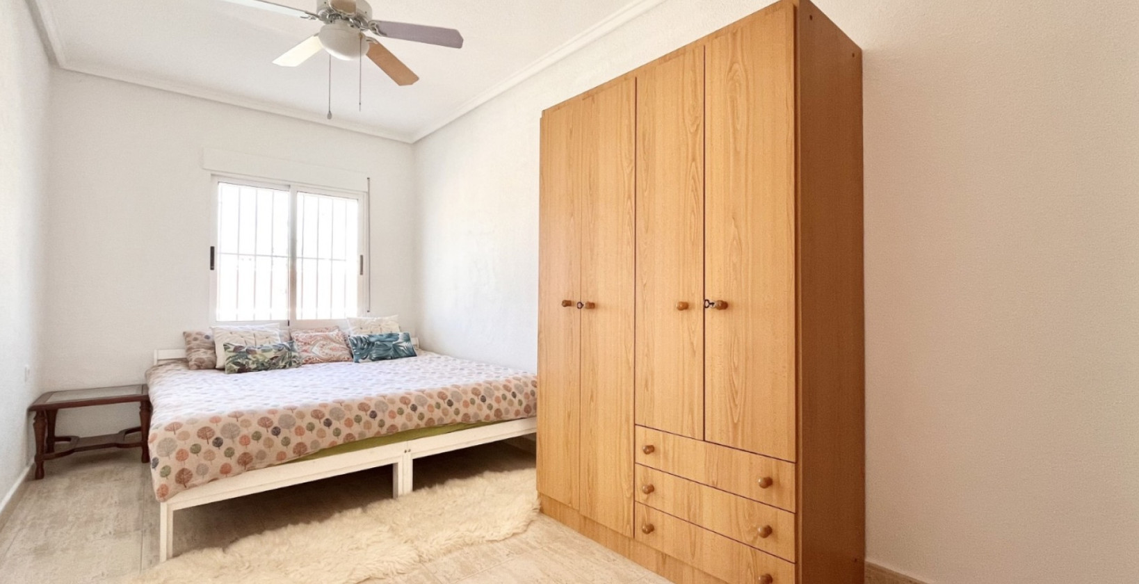 Resale - Townhouse - Torrevieja - La Siesta - El Salado -  Torreta