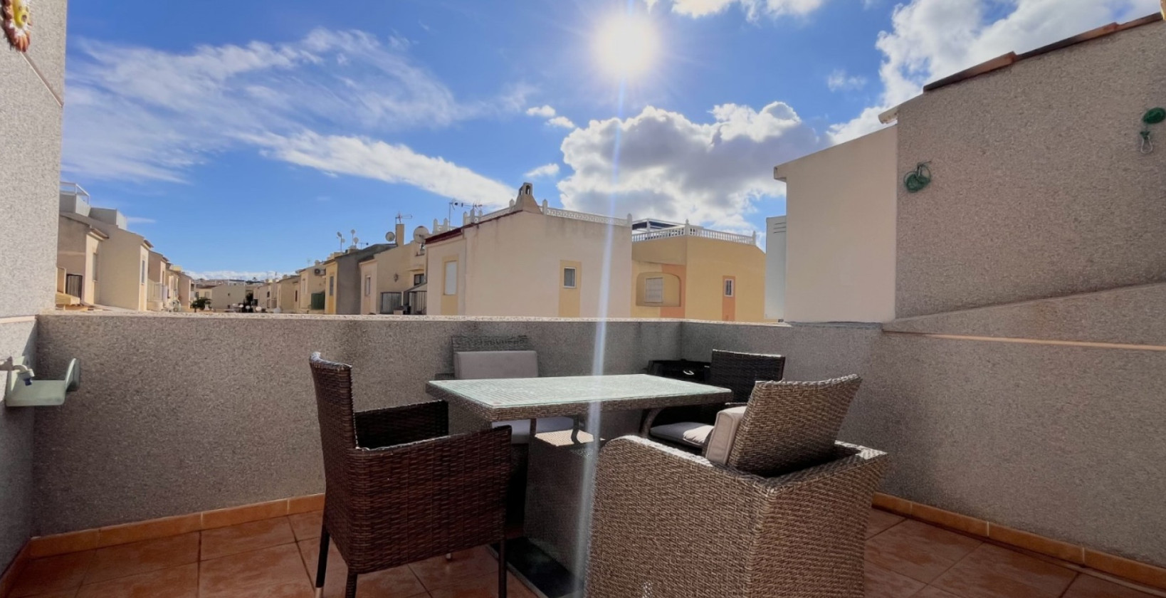 Resale - Townhouse - Torrevieja - La Siesta - El Salado -  Torreta