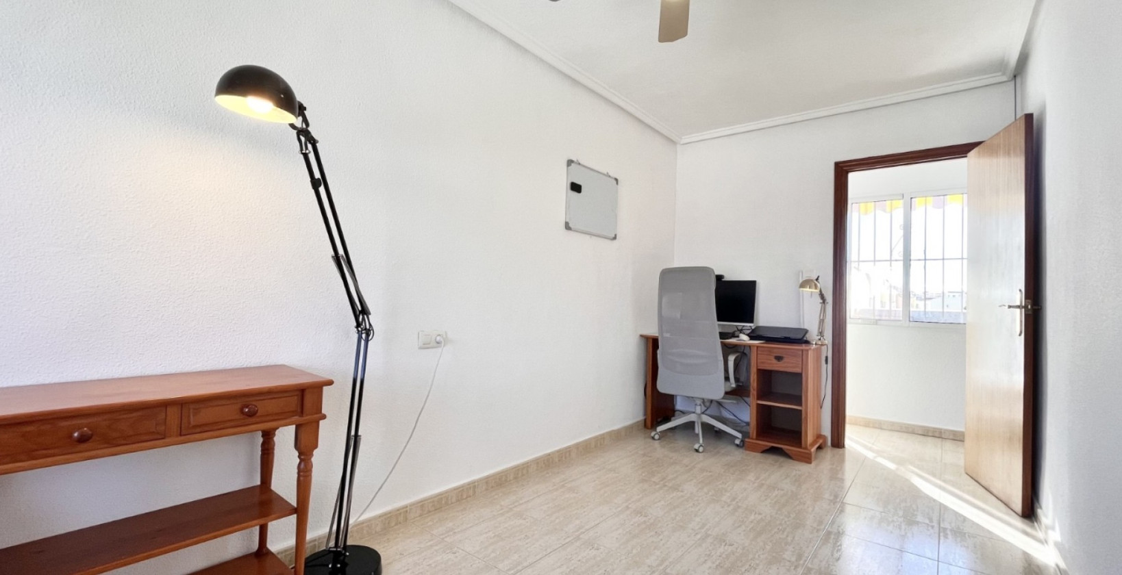 Resale - Townhouse - Torrevieja - La Siesta - El Salado -  Torreta