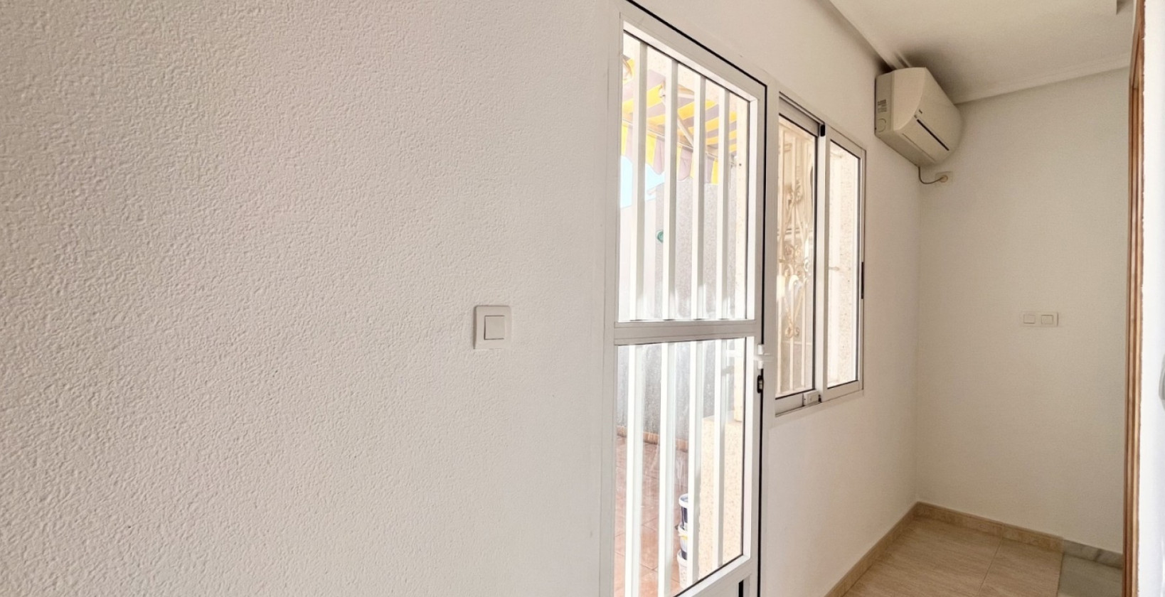 Resale - Townhouse - Torrevieja - La Siesta - El Salado -  Torreta