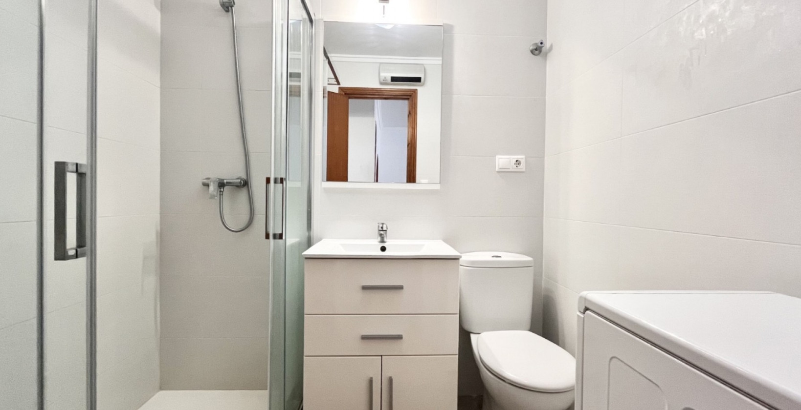 Resale - Townhouse - Torrevieja - La Siesta - El Salado -  Torreta