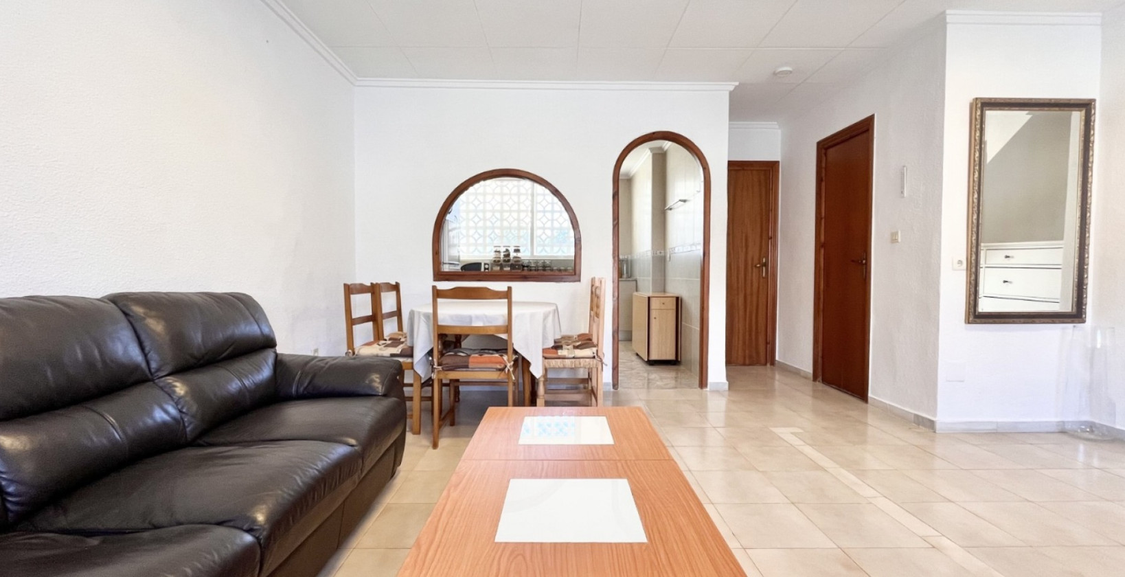 Resale - Townhouse - Torrevieja - La Siesta - El Salado -  Torreta