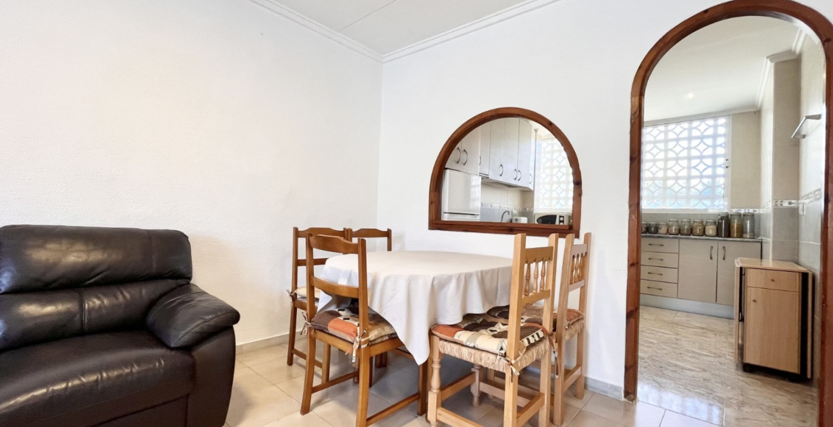 Resale - Townhouse - Torrevieja - La Siesta - El Salado -  Torreta