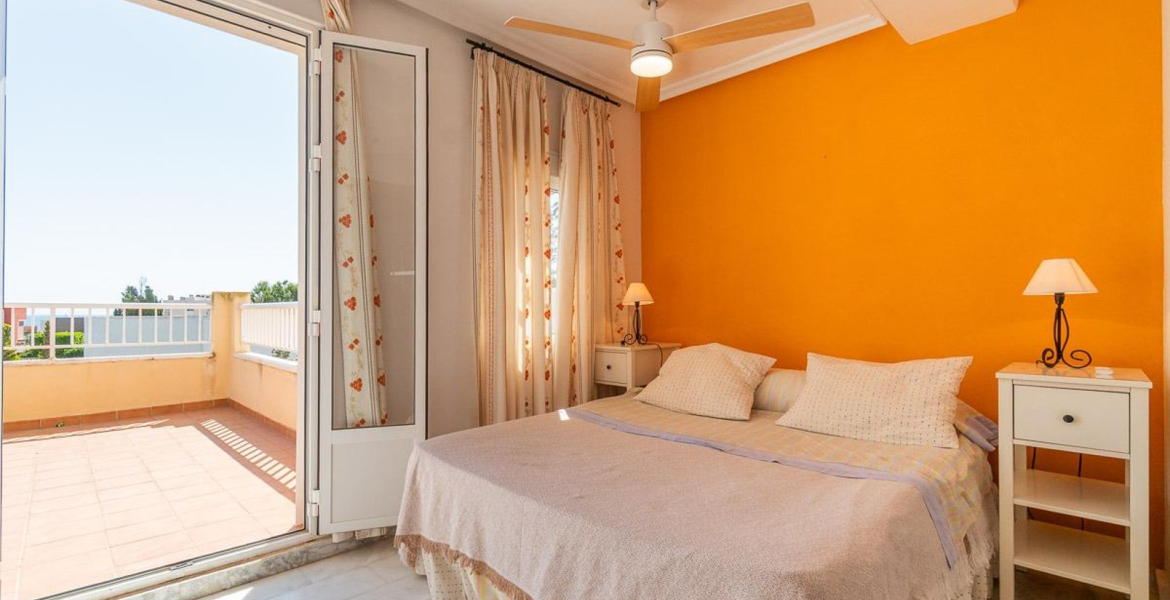 Resale - Villa - Torrevieja - La Mata