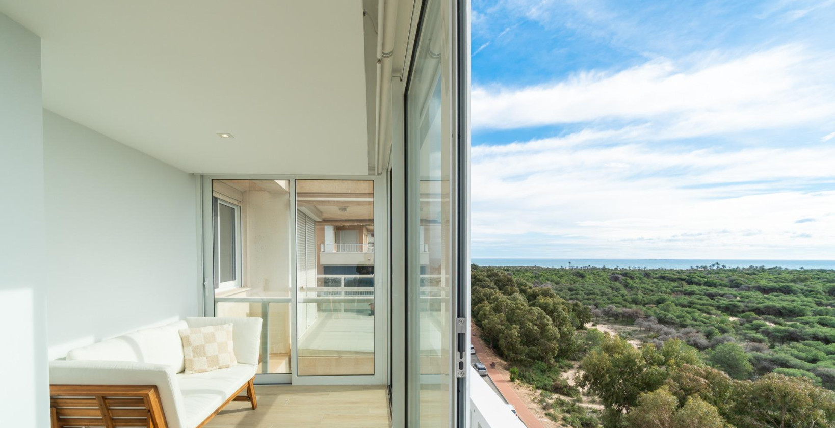 Resale - Apartment / flat - Guardamar del Segura - Puerto Deportivo