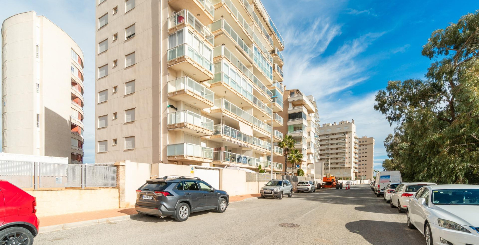 Resale - Apartment / flat - Guardamar del Segura - Puerto Deportivo
