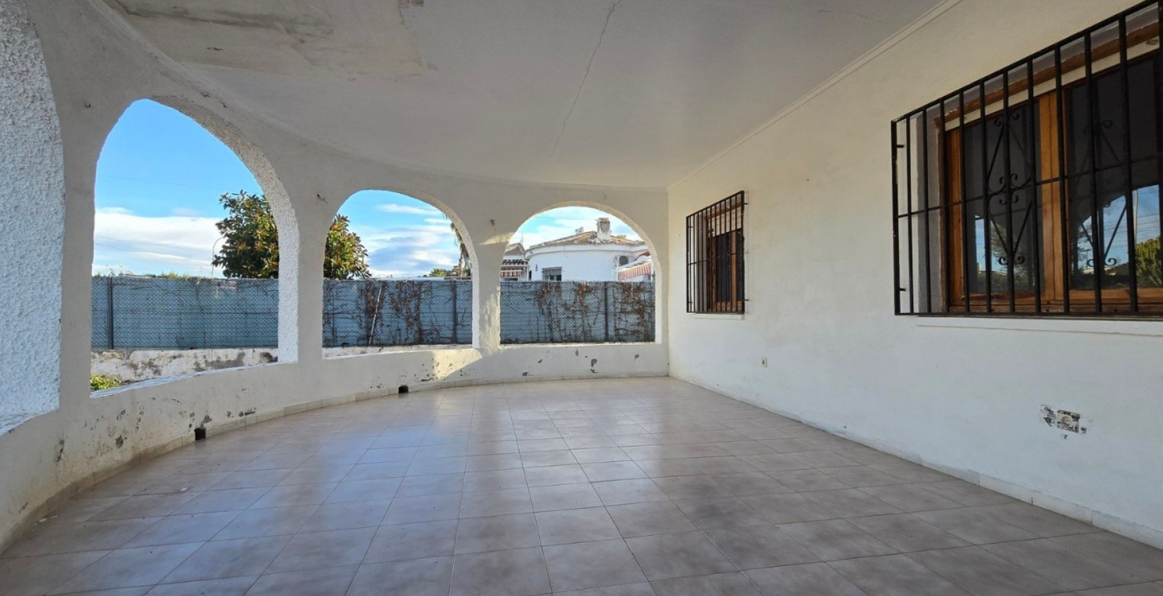 Resale - Villa - Torrevieja - El Chaparal