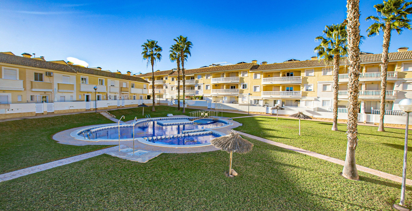 Bruktbolig - Leilighet / leilighet - Lomas de Cabo Roig