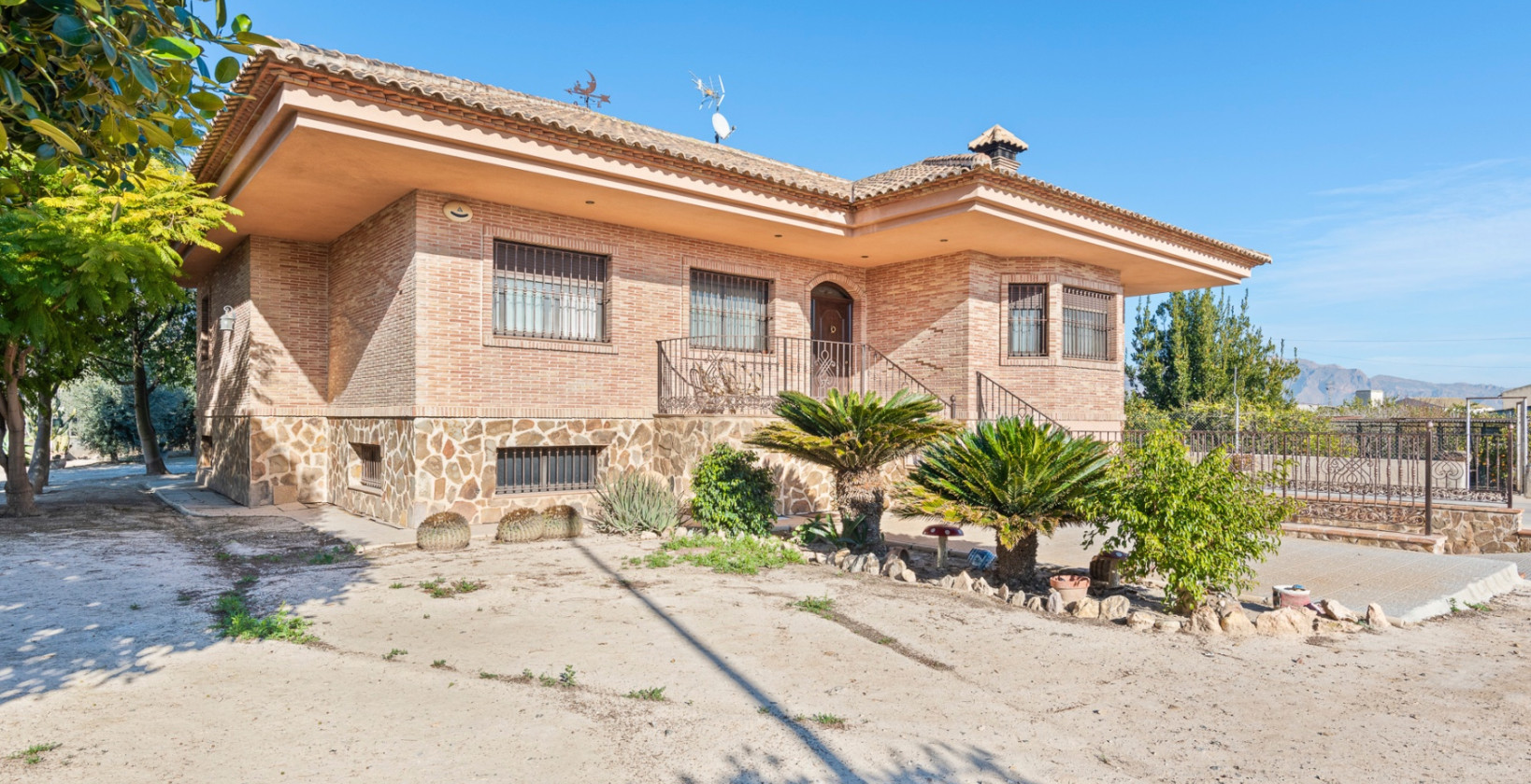 Resale - Country estate - Beniel - Carretera de Beniel