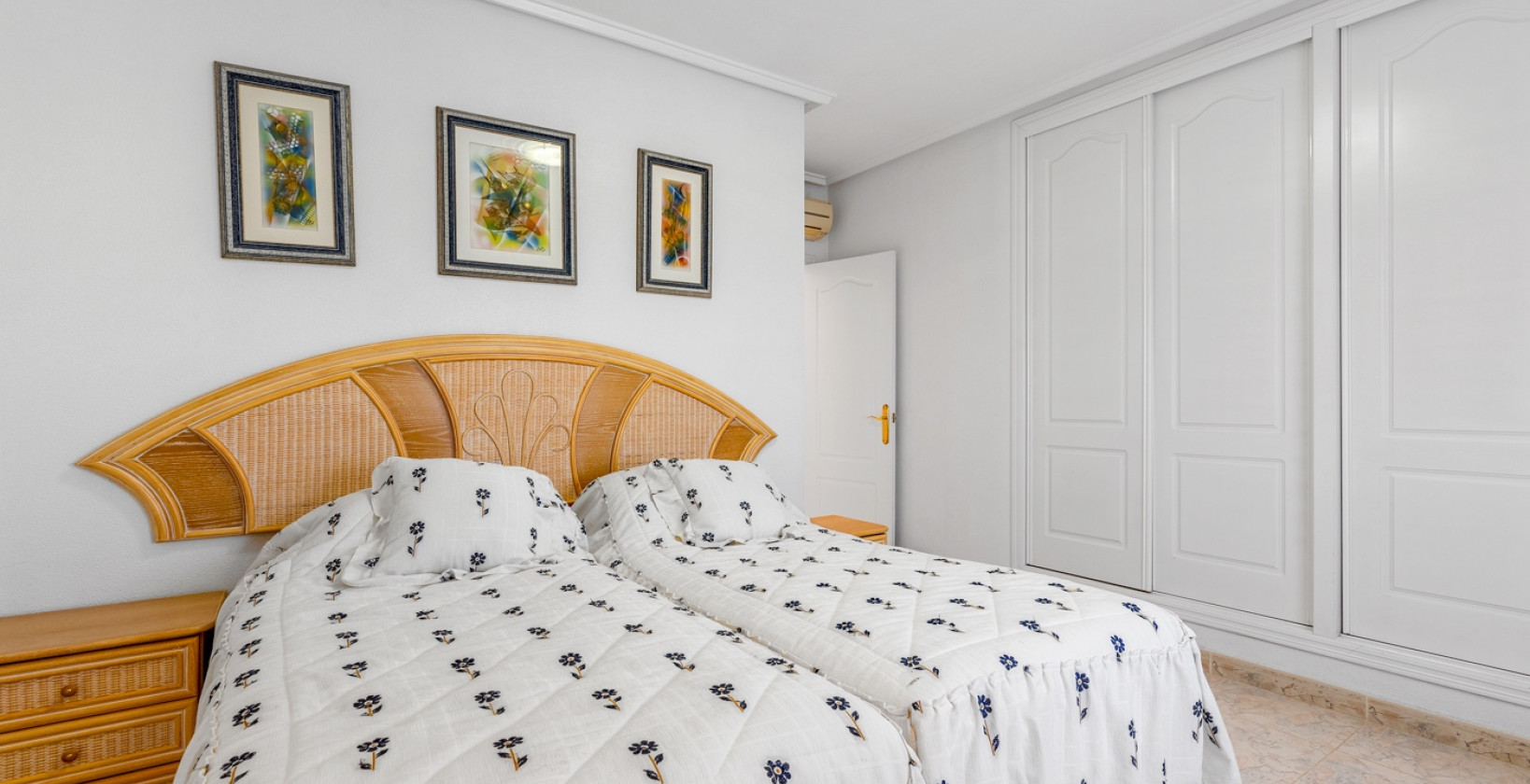 Återförsäljning - Villa - Ciudad Quesada - Rojales