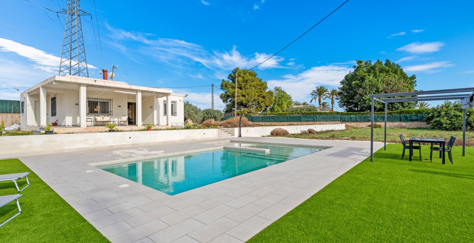 Resale - Villa - Elche/Elx