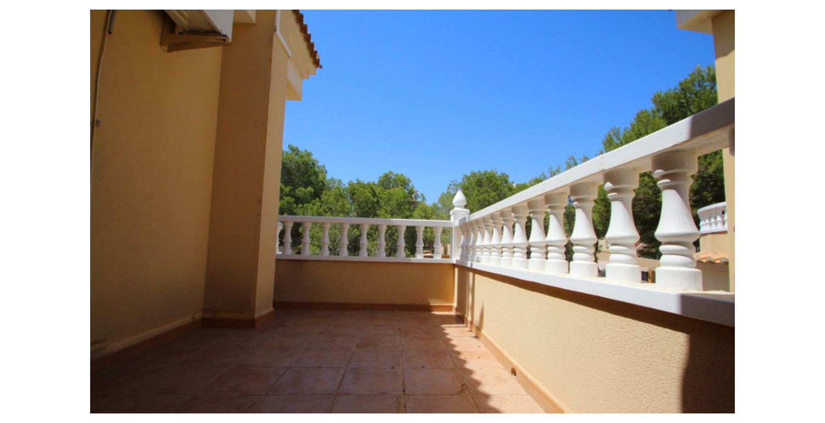 Resale - Villa - Villamartín - Villamartin