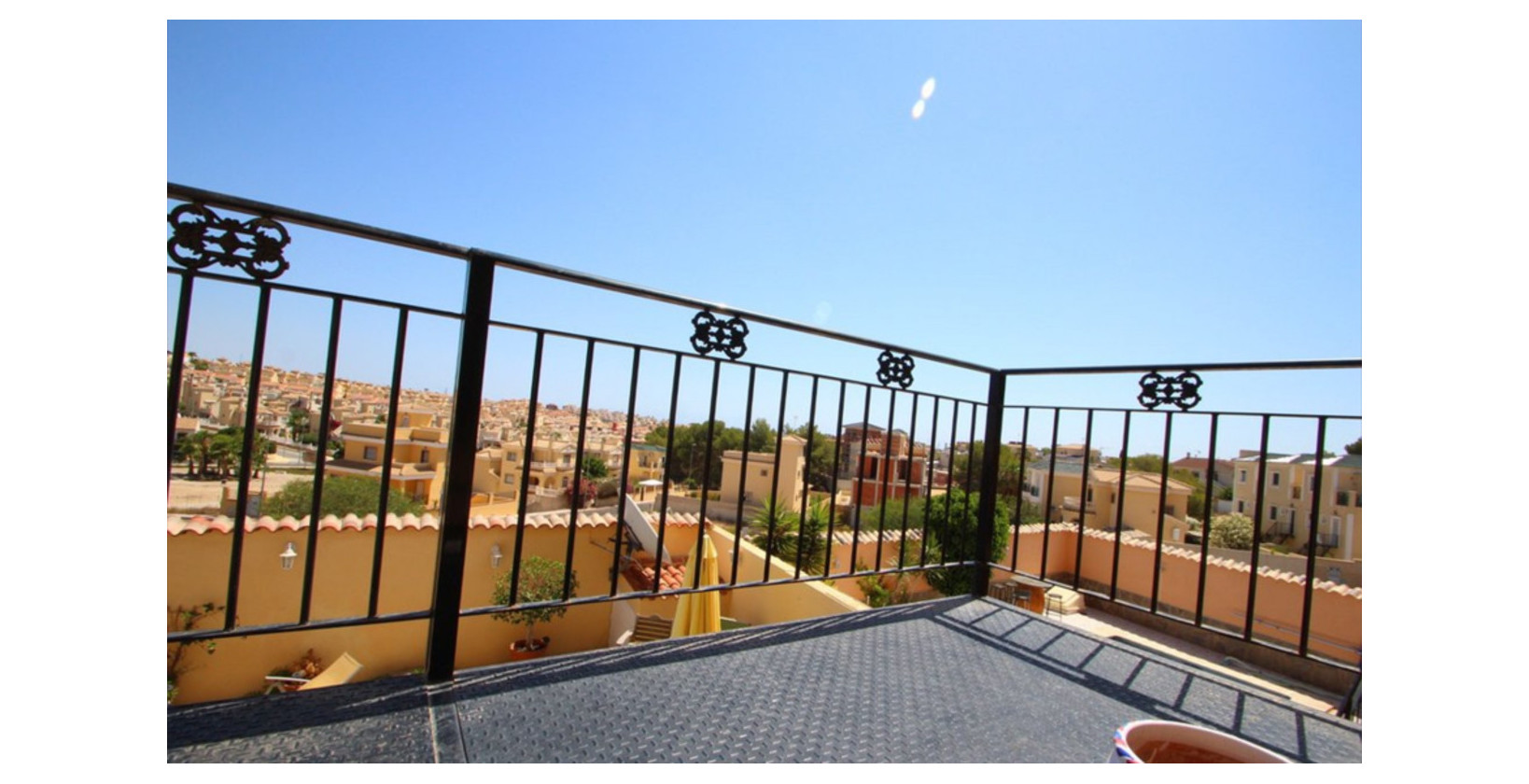 Resale - Villa - Villamartín - Villamartin