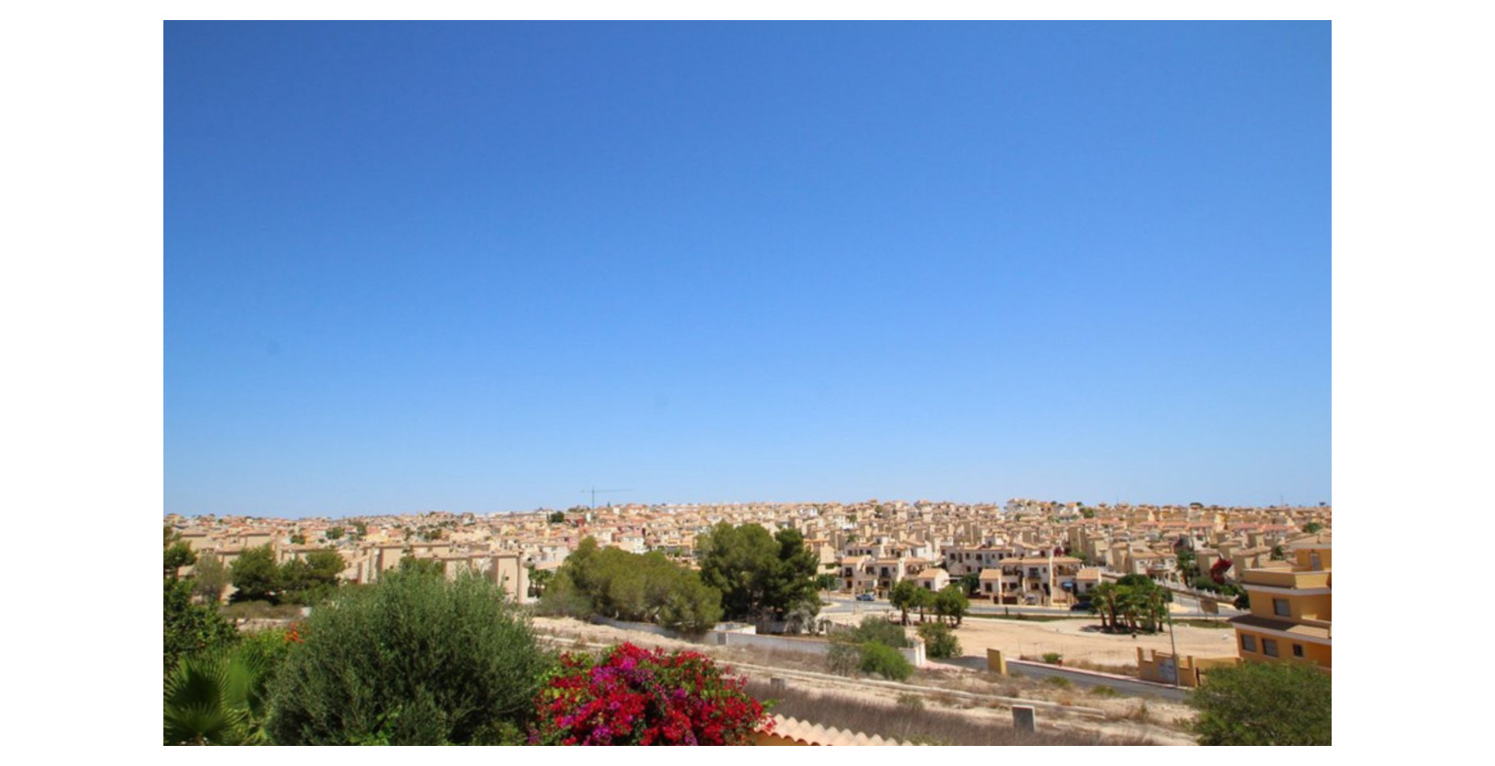 Resale - Villa - Villamartín - Villamartin