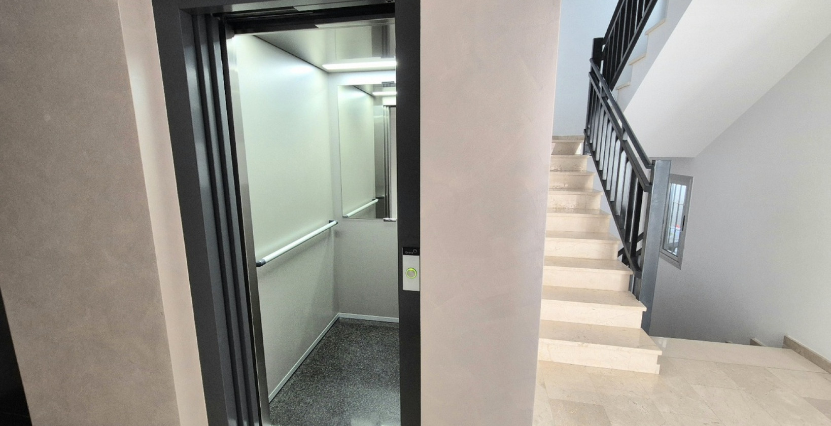 Resale - Apartment / flat - Villamartín - Costa Blanca