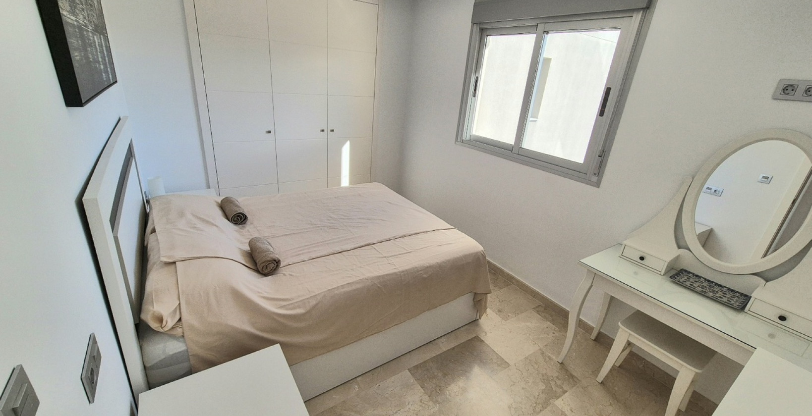 Resale - Apartment / flat - Villamartín - Costa Blanca