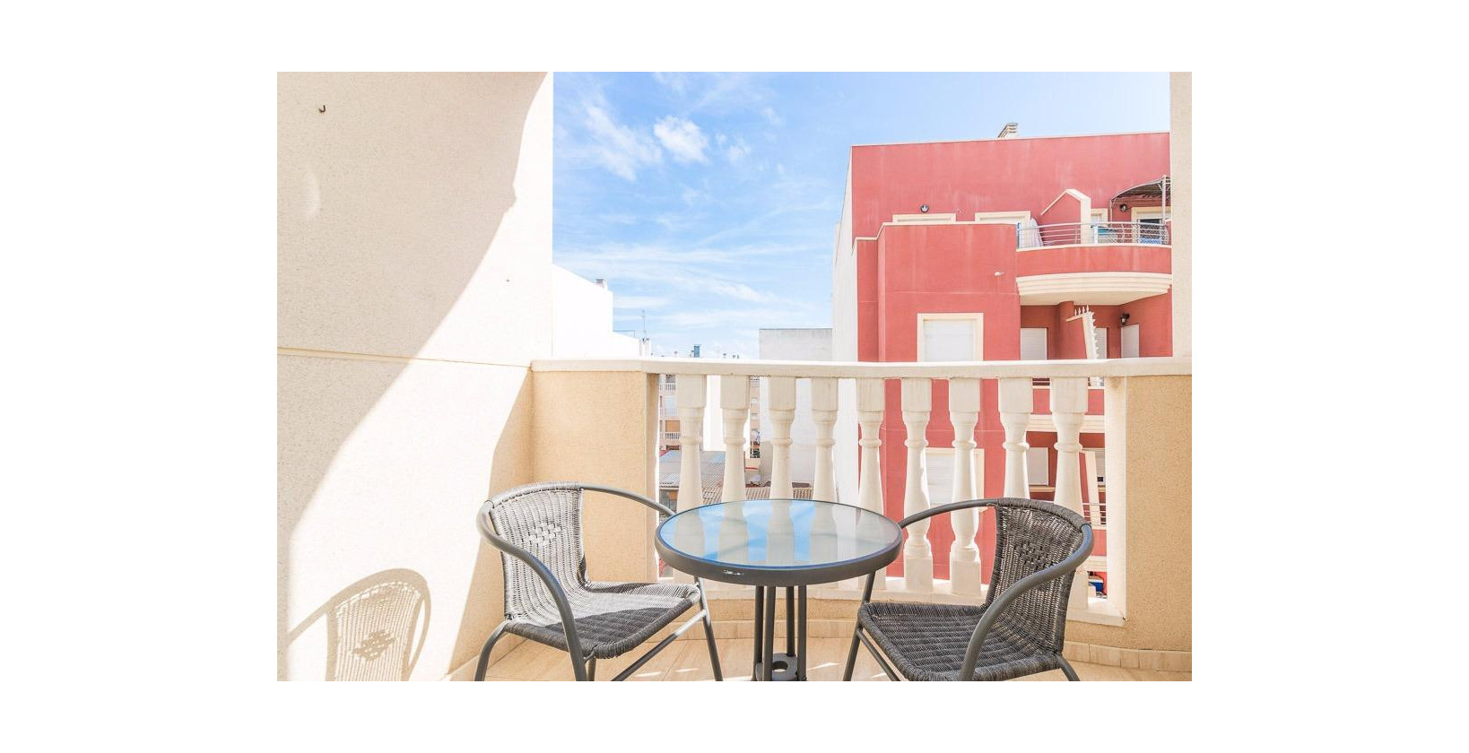 Resale - Apartment / flat - Torrevieja - Centro