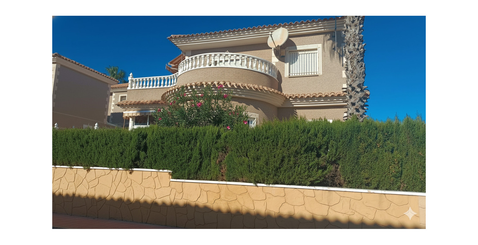 Återförsäljning - Villa - Los Altos