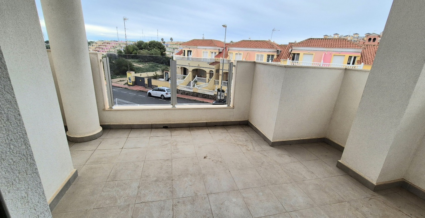 Resale - Apartment / flat - Villamartín - Costa Blanca