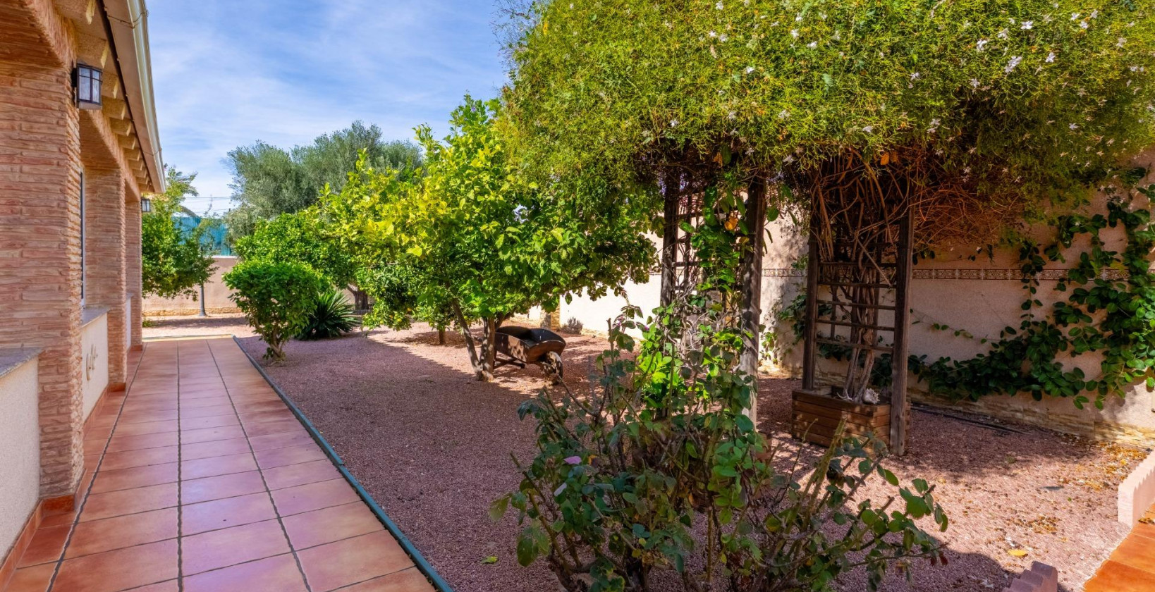 Resale - Villa - Torrevieja - El chaparral