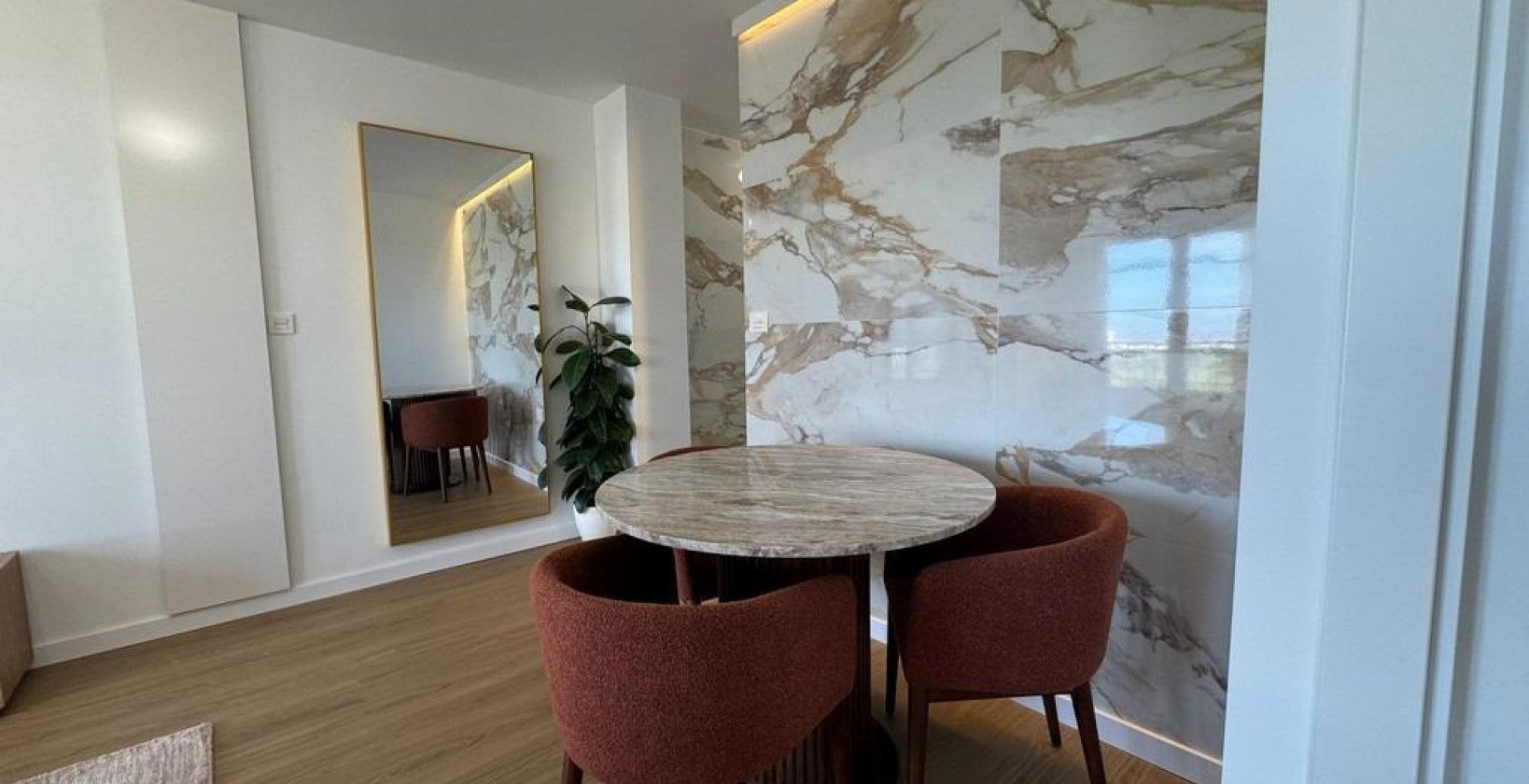 Resale - Apartment / flat - Torrevieja - Punta prima