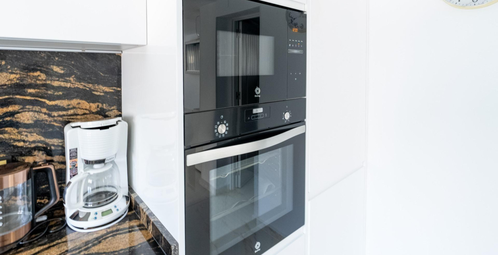 Resale - Apartment / flat - Torrevieja - Punta prima